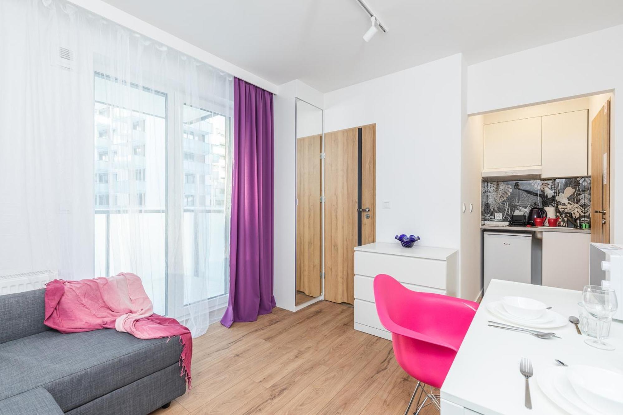 Superapart Edwarda Habicha 7 * Varsovia